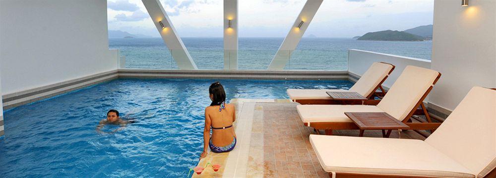 Dendro Beachfront Hotel На Транг Екстериор снимка