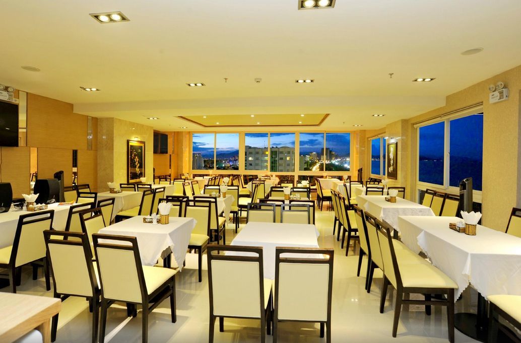 Dendro Beachfront Hotel На Транг Екстериор снимка