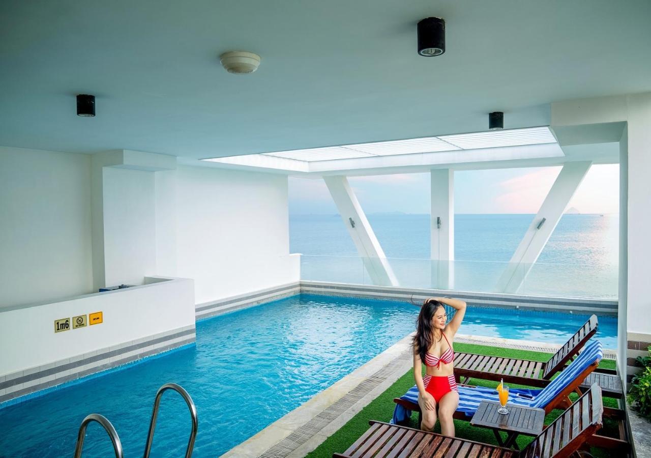 Dendro Beachfront Hotel На Транг Екстериор снимка