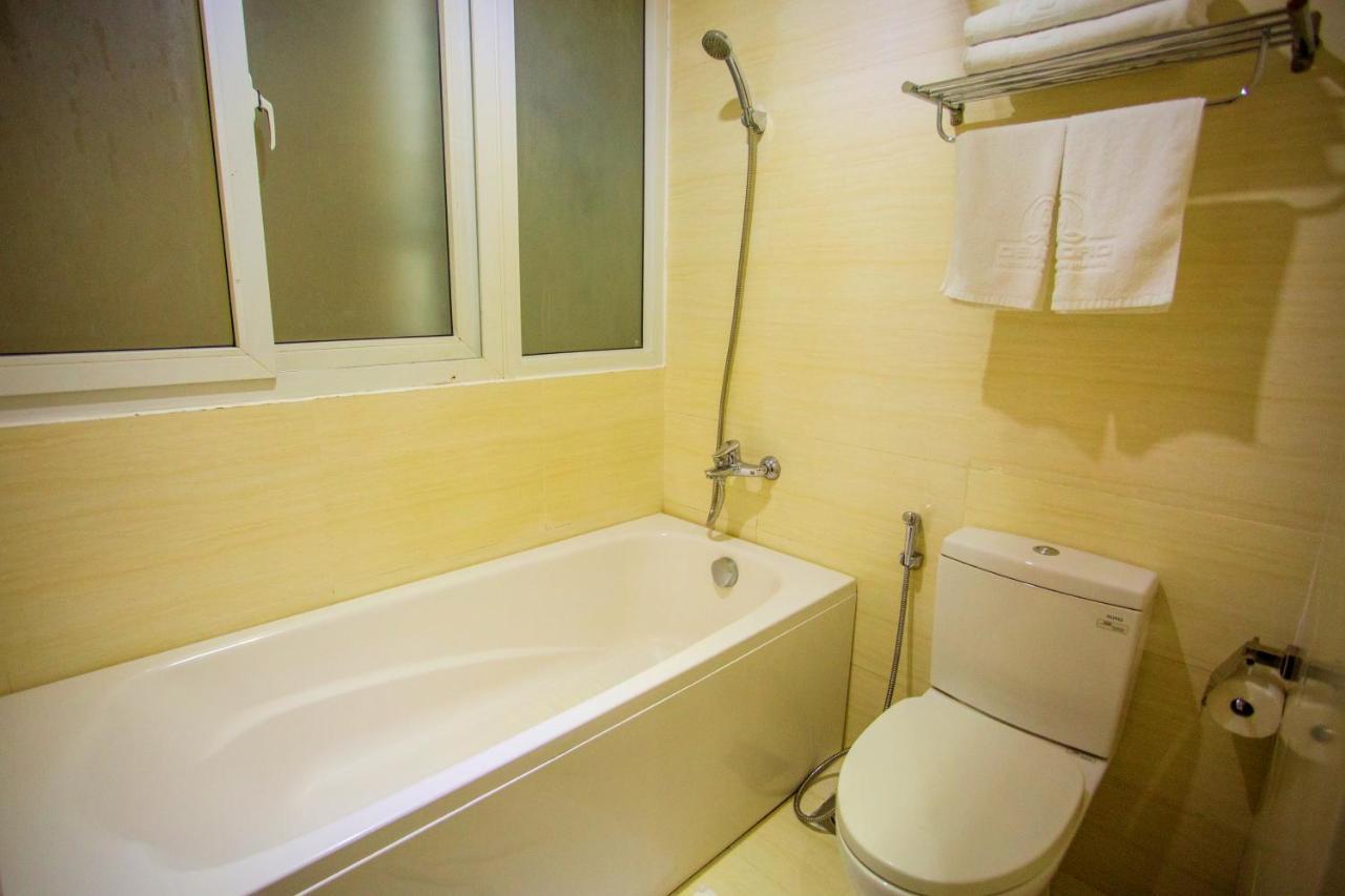Dendro Beachfront Hotel На Транг Екстериор снимка