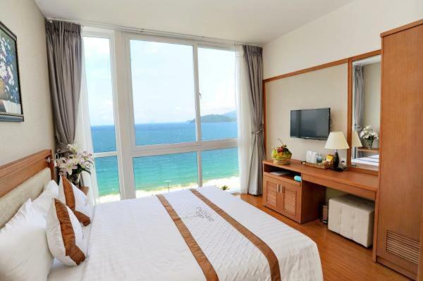 Dendro Beachfront Hotel На Транг Екстериор снимка